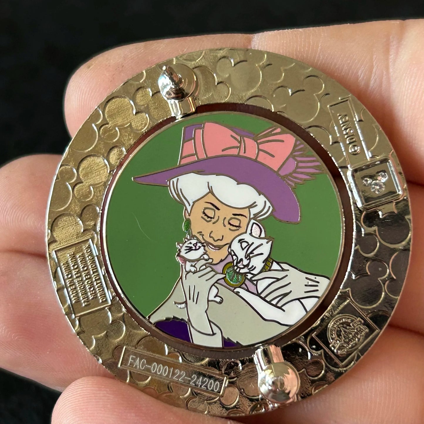 2024 - Aristocats - Flipper - Best Cat Pawrent - Disney Pin