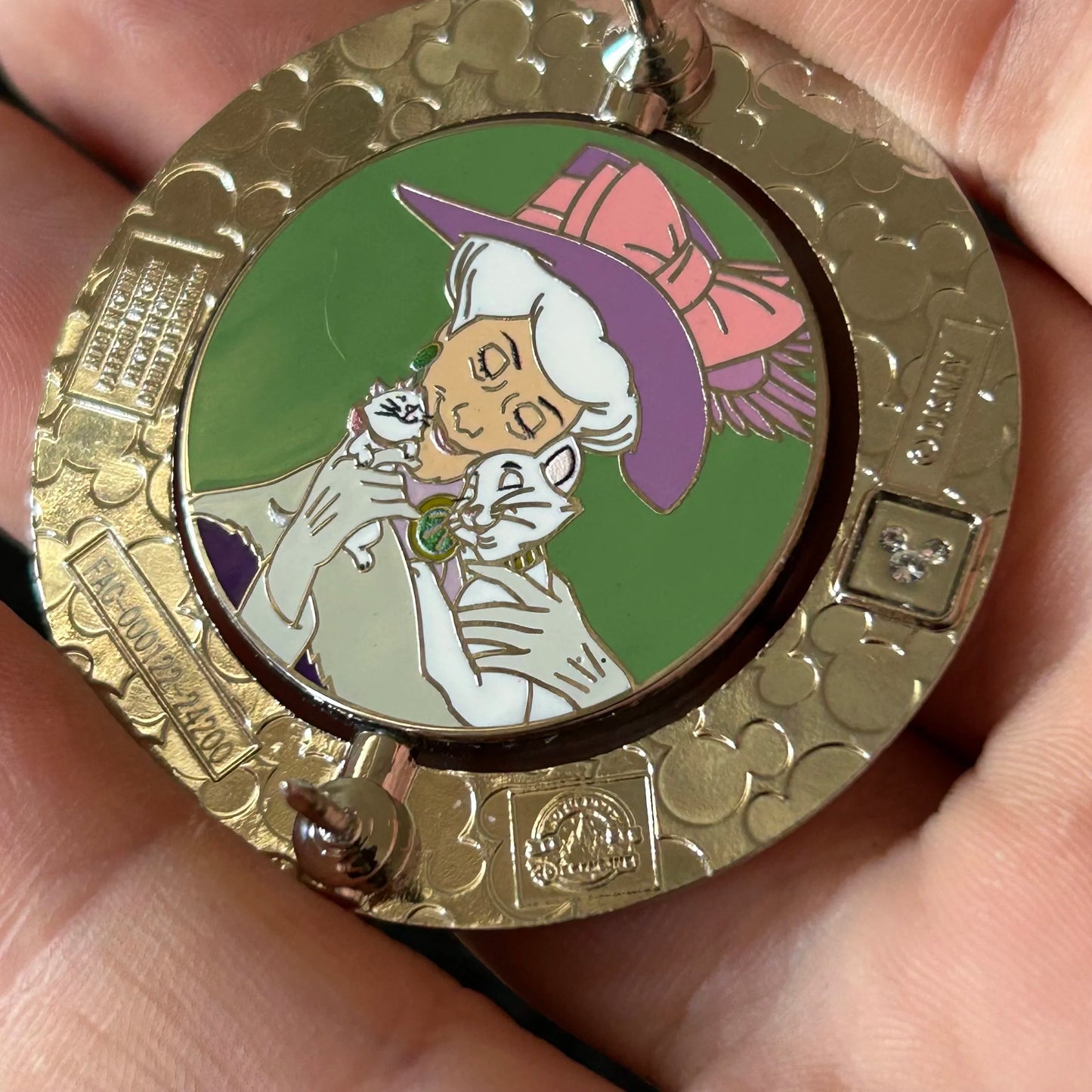 2024 - Aristocats - Flipper - Best Cat Pawrent - Disney Pin