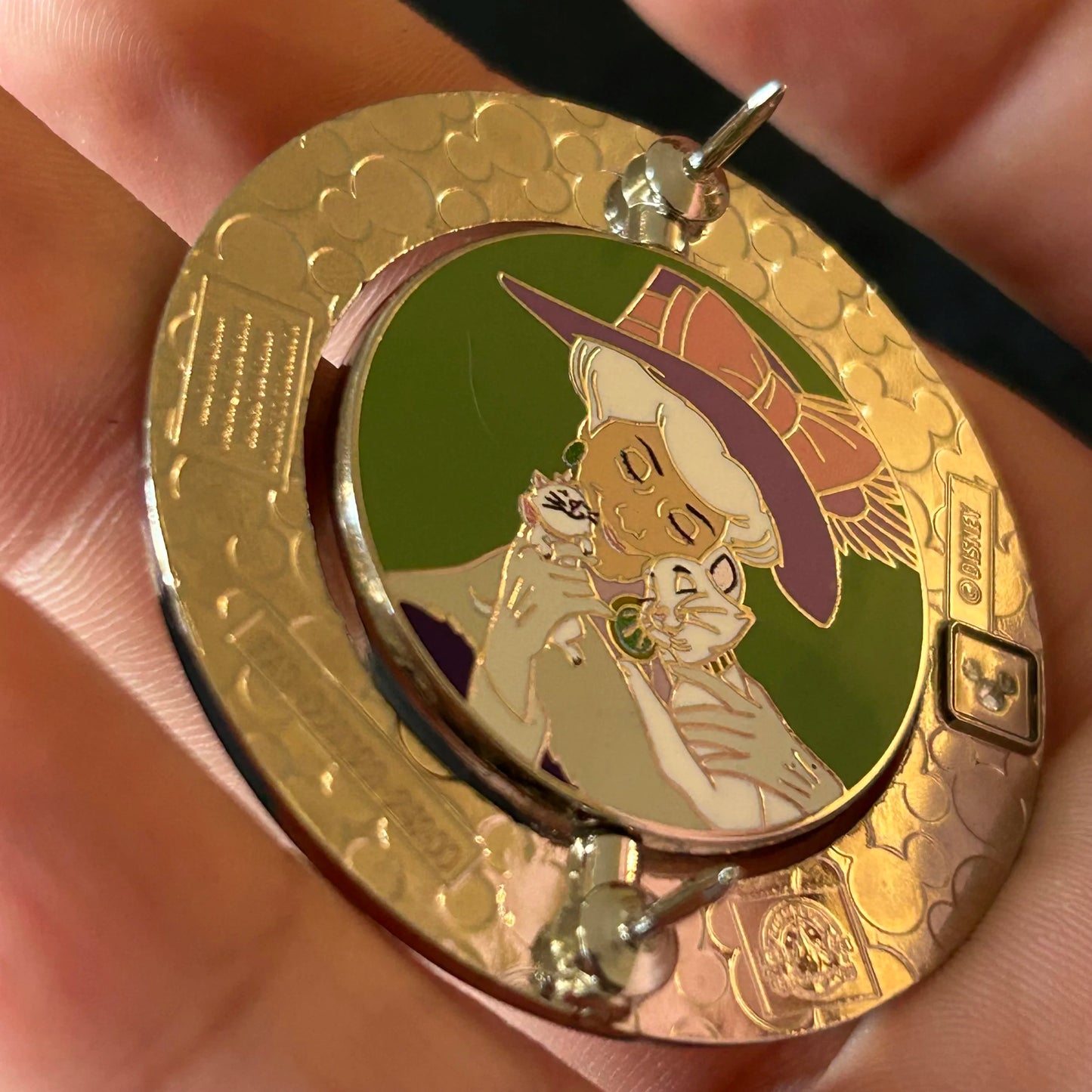 2024 - Aristocats - Flipper - Best Cat Pawrent - Disney Pin