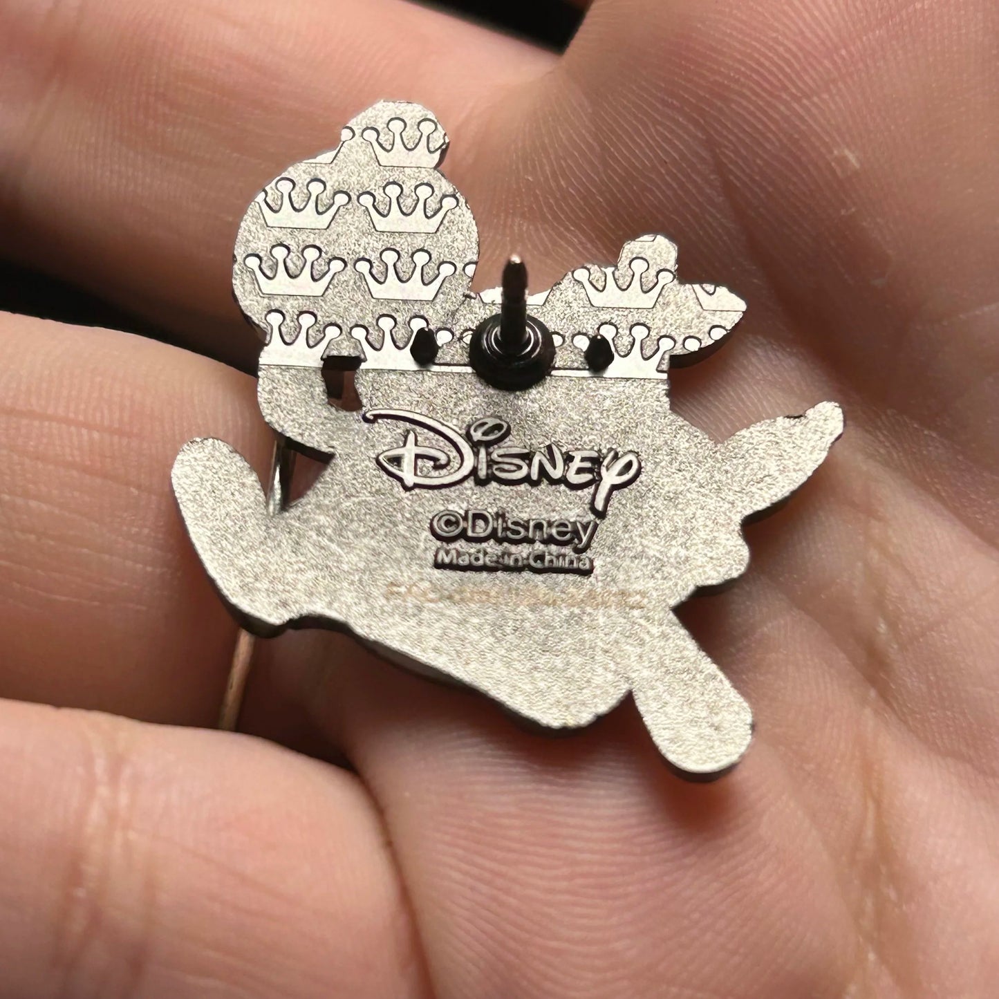 Loungefly - White Rabbit - Alice In Wonderland -  Tiny - Disney Pin