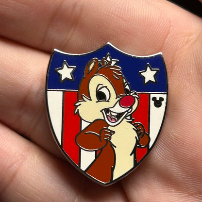 2013 - Dale - American Flag - Badge - Hidden Mickey - Completer - Disney Pin