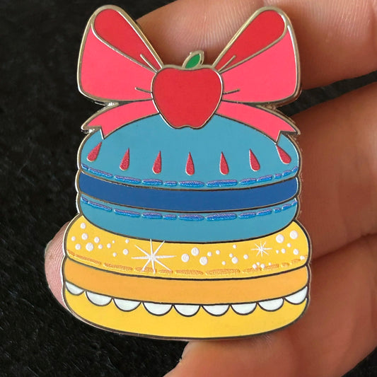 2024 - Snow White - Princess - Puffed Pastry - Mystery Pin