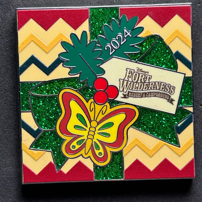 2024 - Bambi - Fort Wilderness - Flip Open - LE 2,000 - Christmas Series - Disney Pin