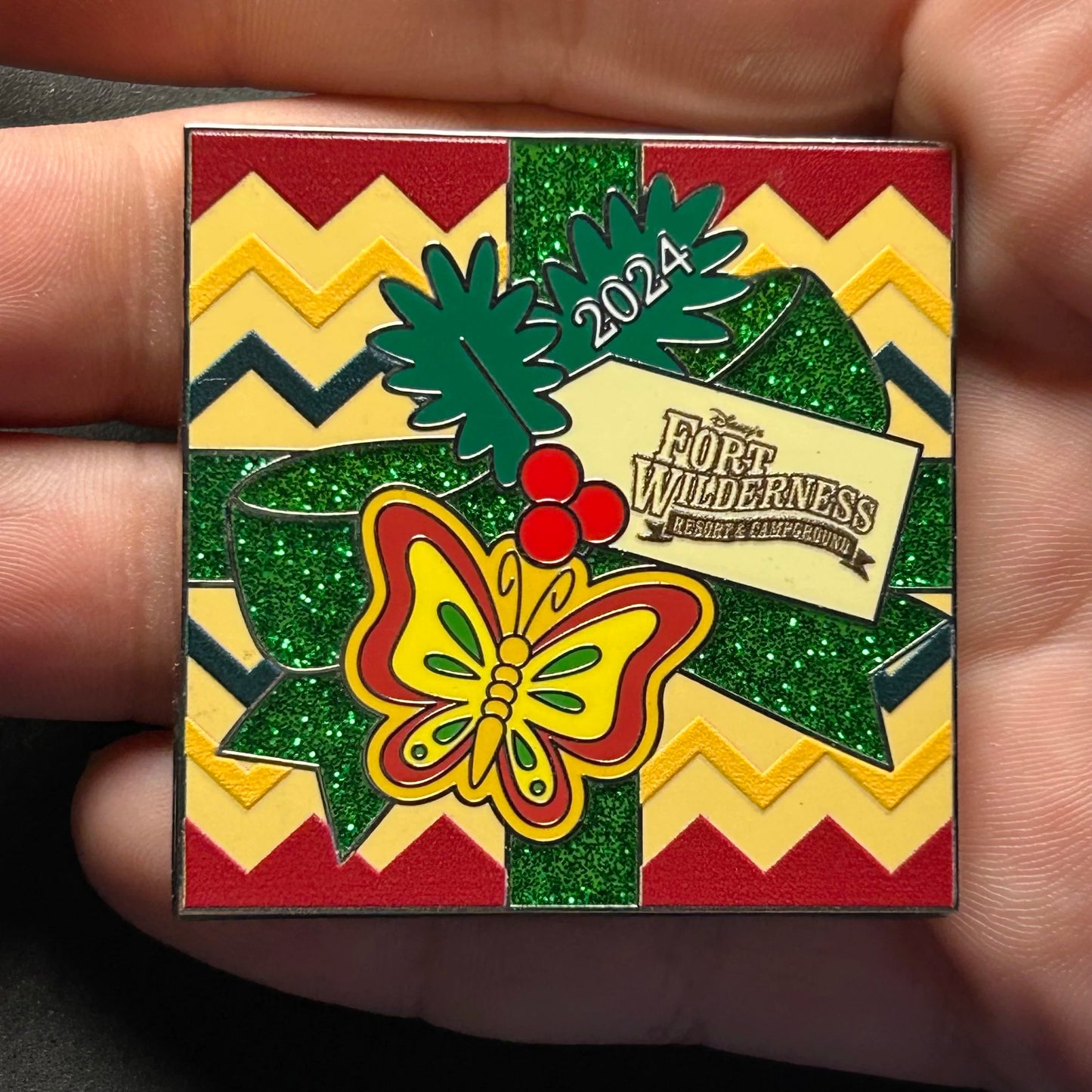 2024 - Bambi - Fort Wilderness - Flip Open - LE 2,000 - Christmas Series - Disney Pin