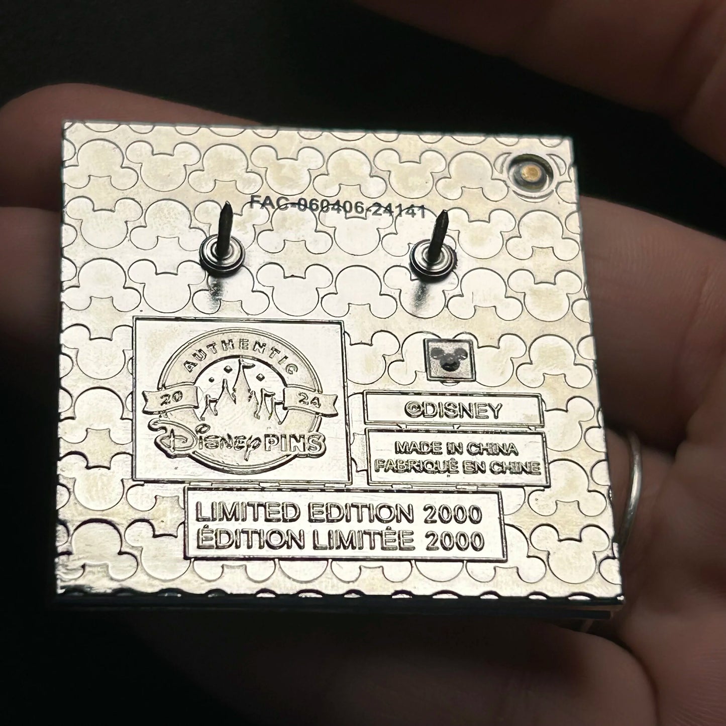 2024 - Bambi - Fort Wilderness - Flip Open - LE 2,000 - Christmas Series - Disney Pin