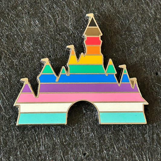 2023 - Pride Castle - LGBTQ+ - Rainbow- Disney Pin