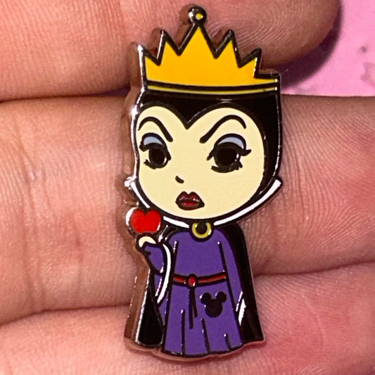 2024 - Evil Queen - Snow White - Hidden Disney Pin
