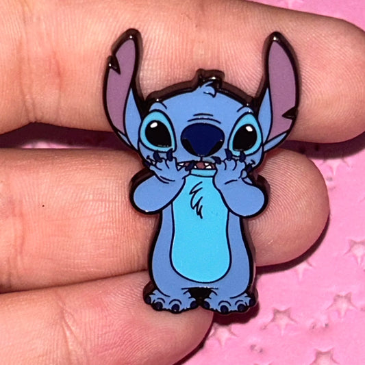 Surprised Stitch - Loungefly - Mystery Pin