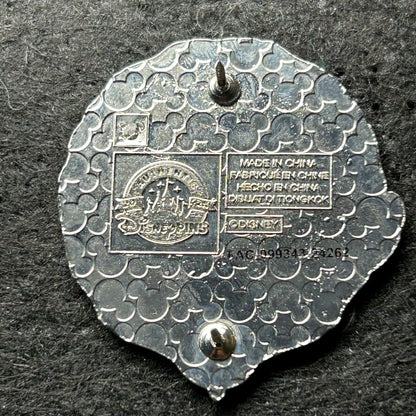 2024 - Stitch - Adventureland - Mystery Pin