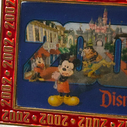 2002 - Mickey, Minnie, Donald, Daisy, Goofy, and Pluto - DLR - LE 2002 - Lenticular - Disney Pin