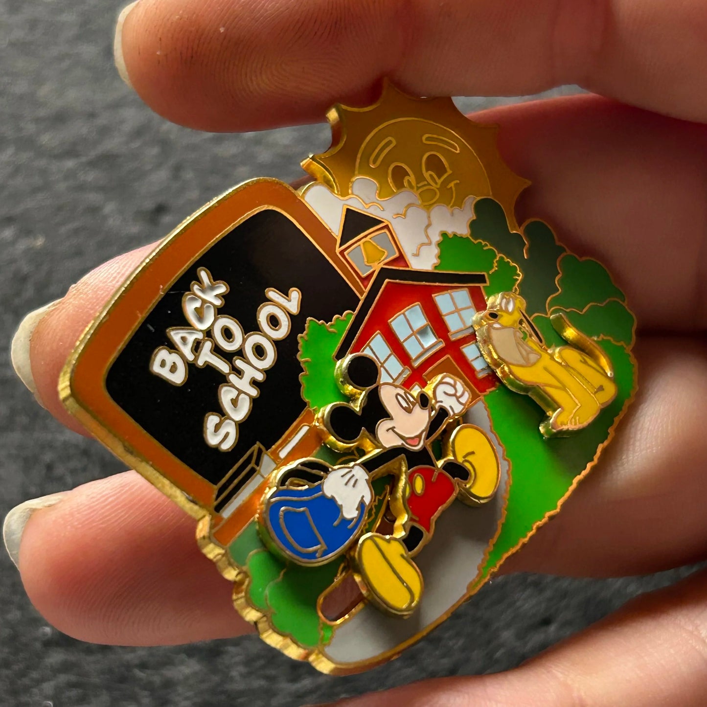 2001 - Mickey and Pluto - Back To School - LE 3,500 - Slider - Disney Pin