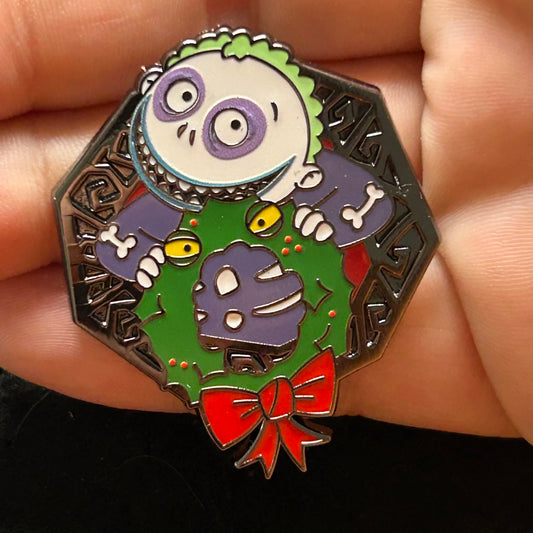 2025 - Barrel Holding Wreath - Nightmare Before Christmas - Booster set - Disney Pin
