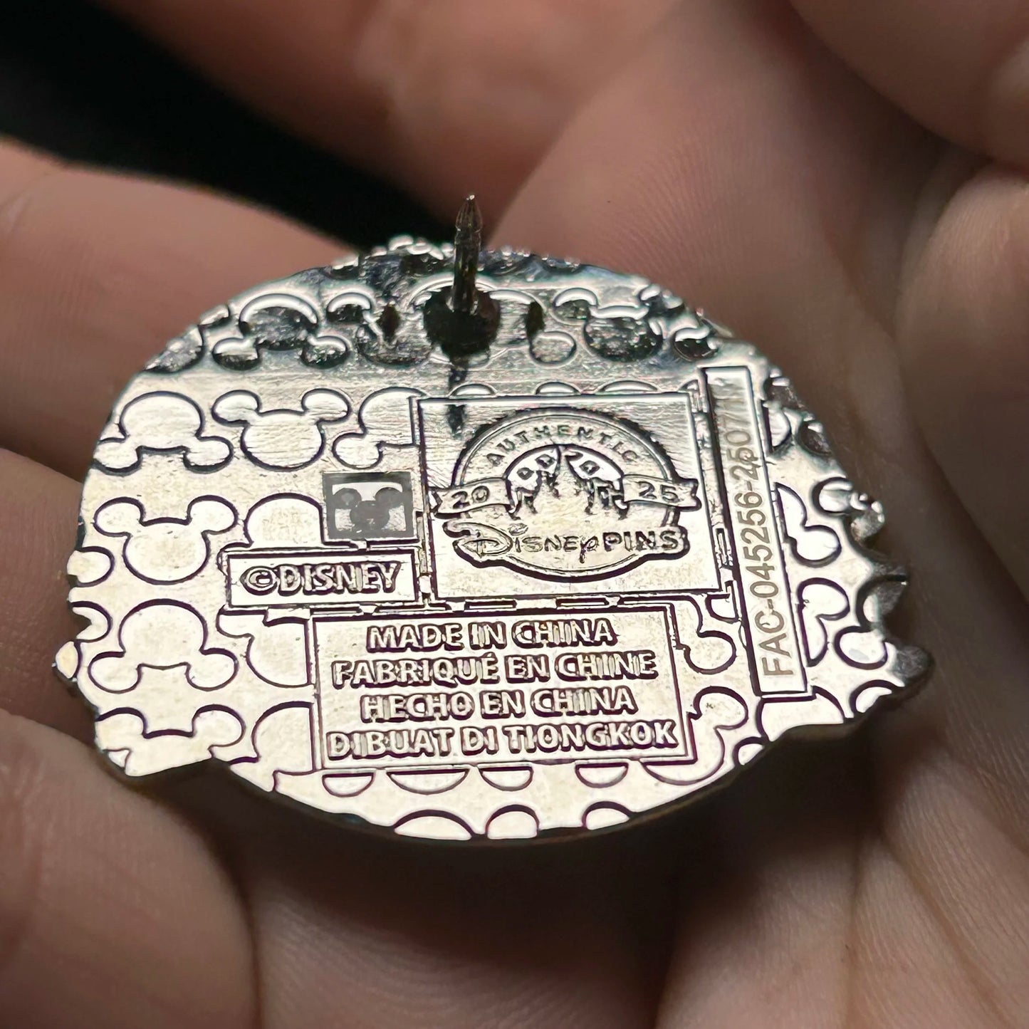 2025 - Yeti with Train Tracks - Expedition Everest - Mystery series - Disney Pin