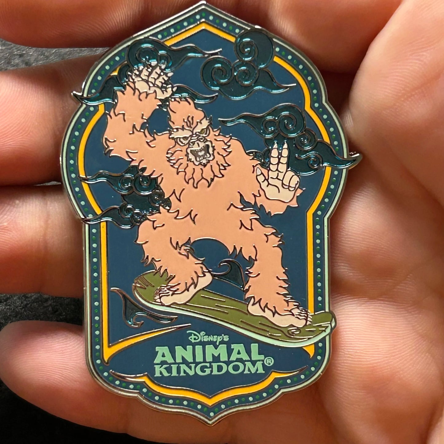 2025 - Yeti Surfing - Animal Kingdom - Expedition Everest - Disney Pin
