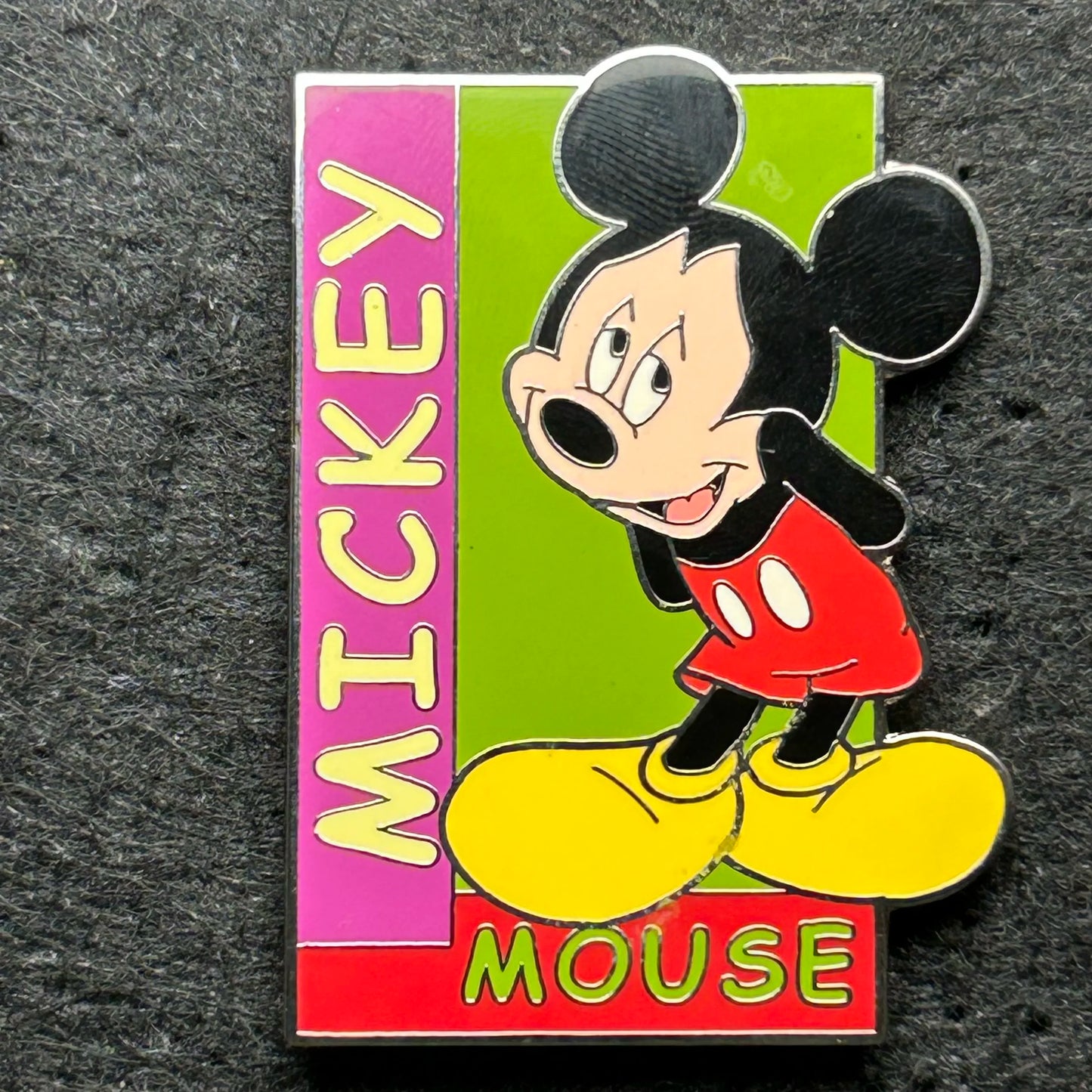 2003 - Disney Auctions - Shy Mickey Mouse - LE 250 - Disney Pin