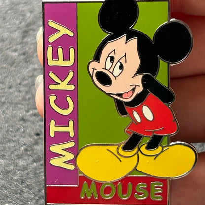 2003 - Disney Auctions - Shy Mickey Mouse - LE 250 - Disney Pin