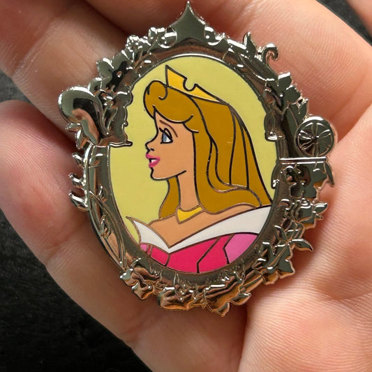 2024 - Aurora Portrait - Sleeping Beauty -Disney Pin