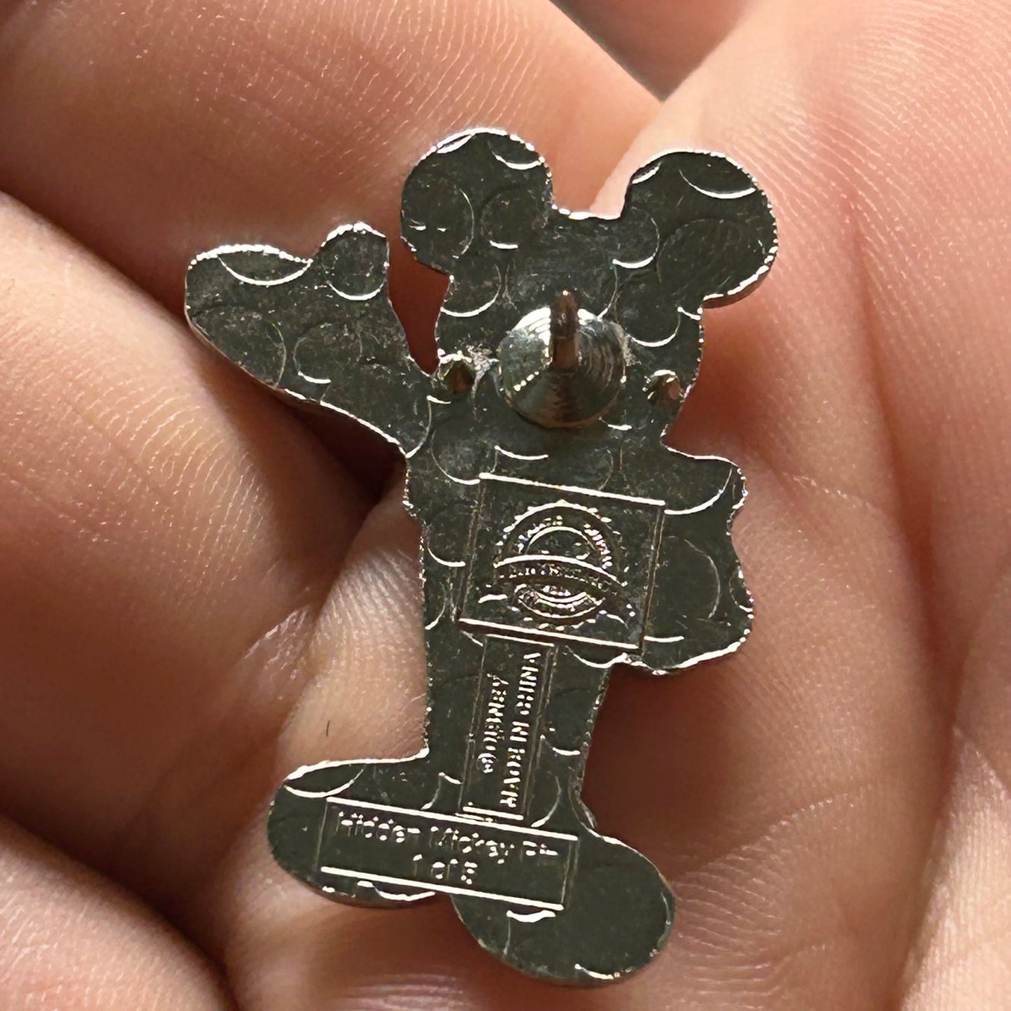 2016 - Mickey Mouse Pin Traders - Hidden Disney - Disney Pin