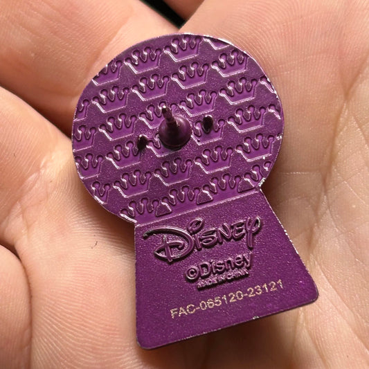 Loungefly - Cheshire Cat Keyhole - Alice in Wonderland - Disney Pin