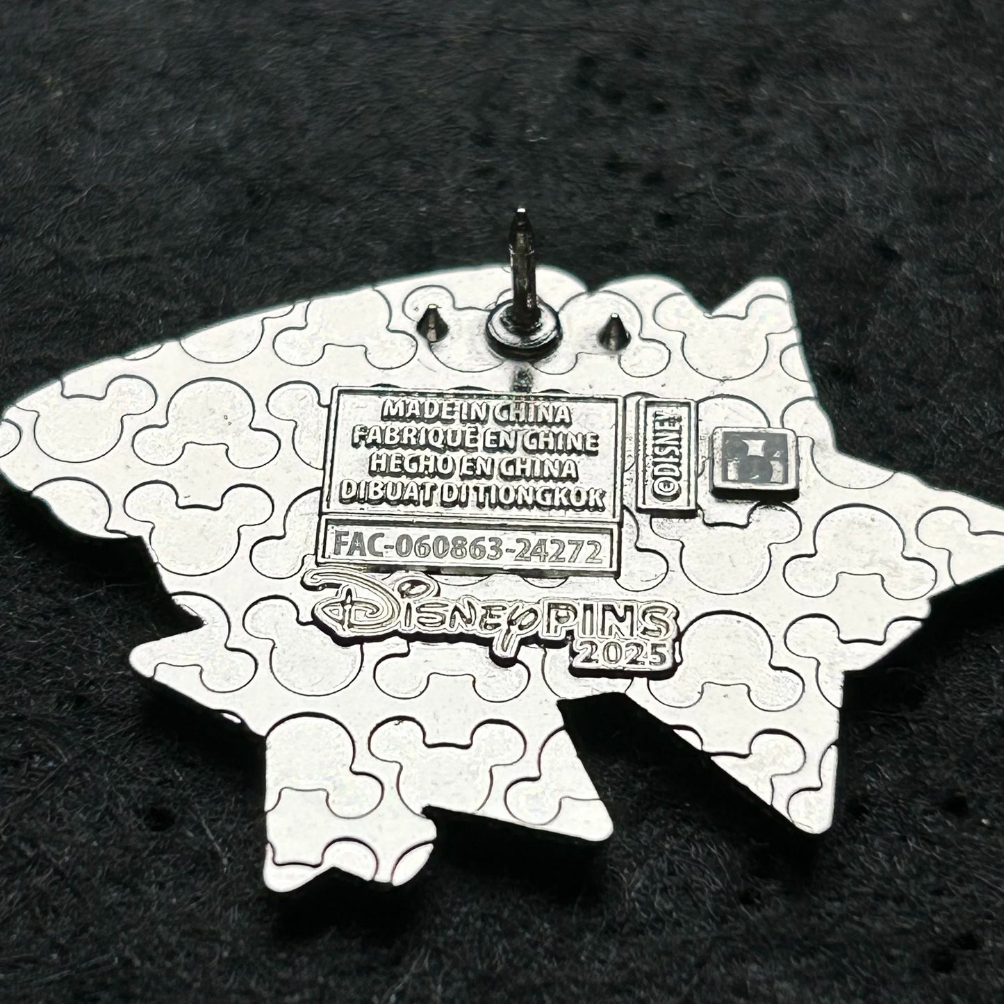 2025 - Mickey and Minnie Mouse - My First Pin - Disney Pin