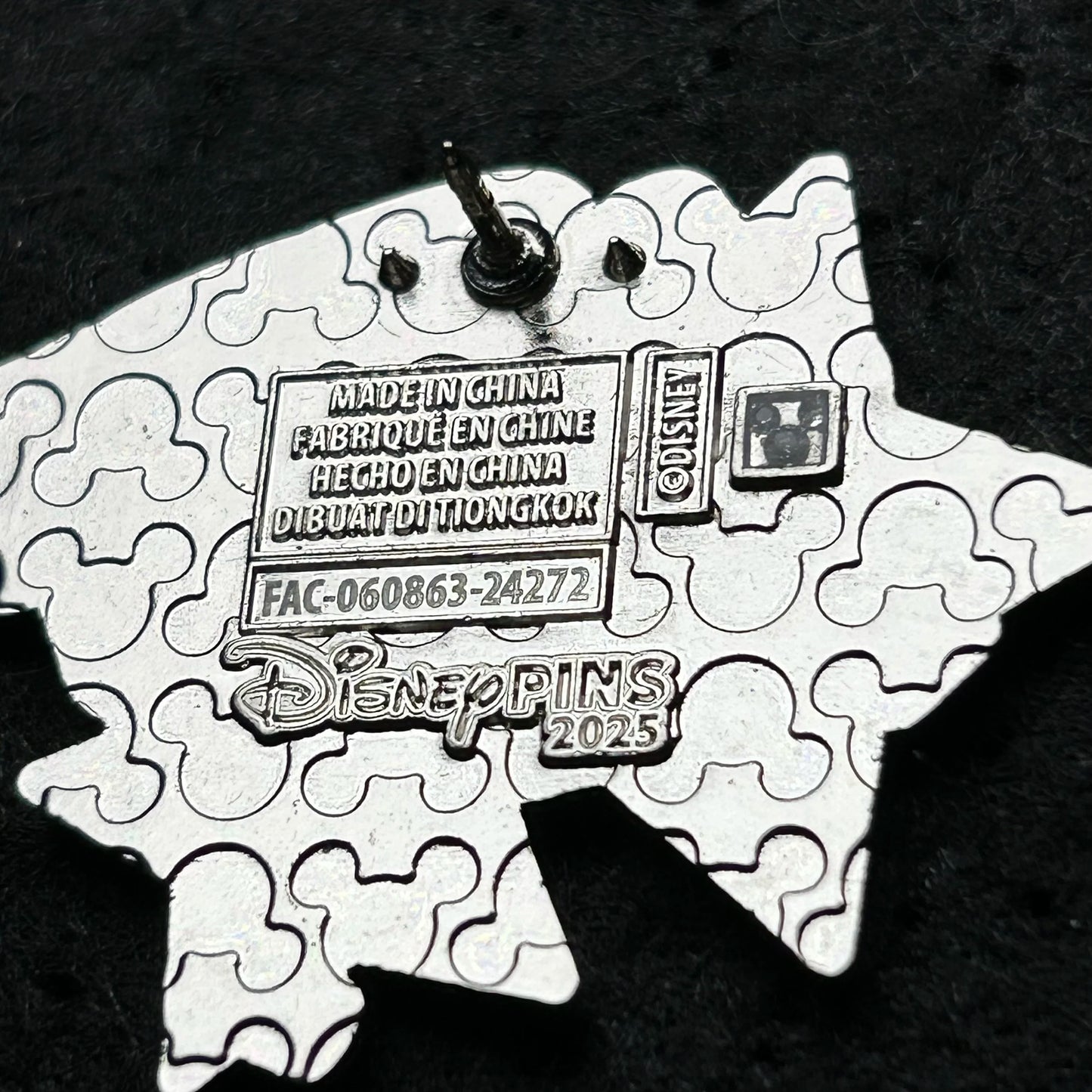 2025 - Mickey and Minnie Mouse - My First Pin - Disney Pin