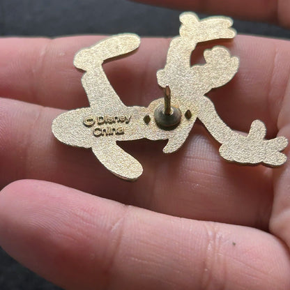 Goofy Slipping - Disney Pin