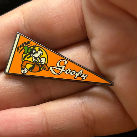 2023 - Goofy Pennant - Booster Set - Disney Pin