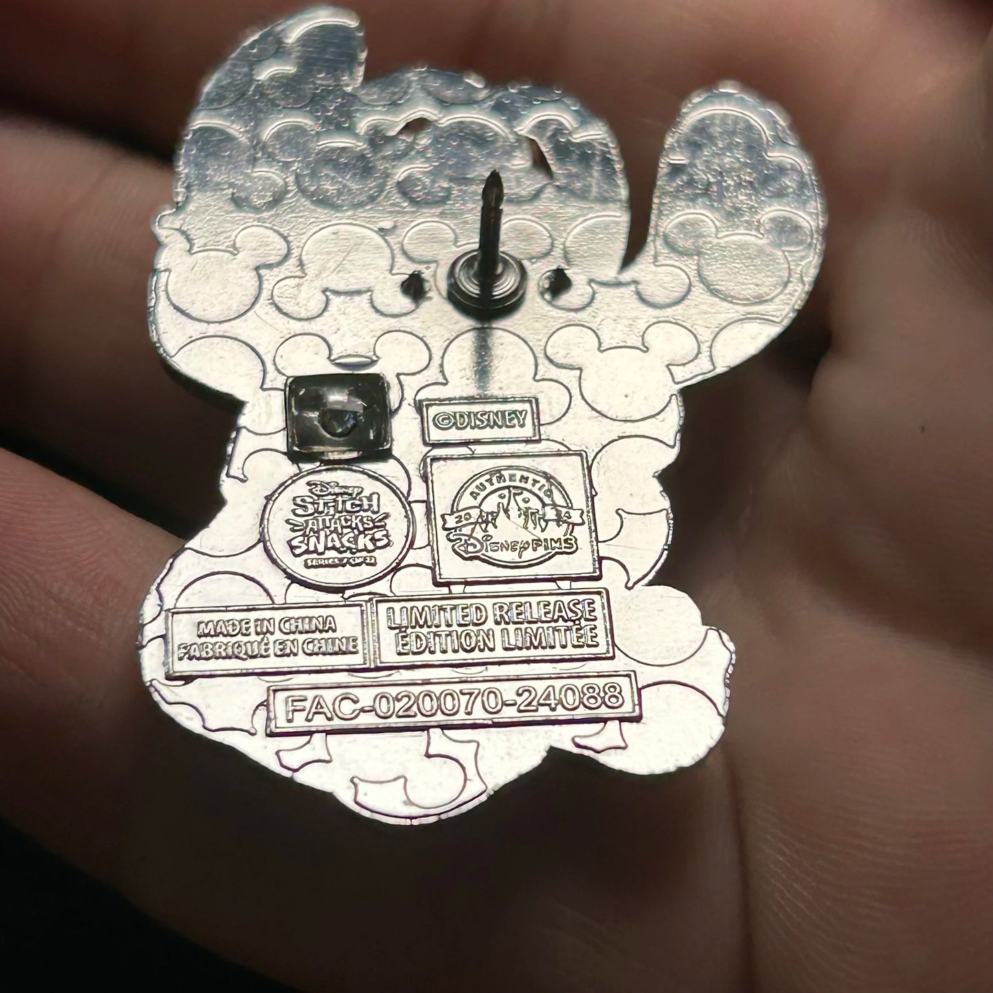 2024 - Angel With Snowcone - Lilo And Stitch - Stitch Attacks Snacks -  LR - Disney Pin