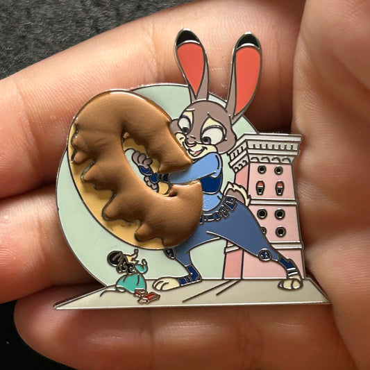 2025 - Judy Hopps With Donut - Zootopia - Disney Pin