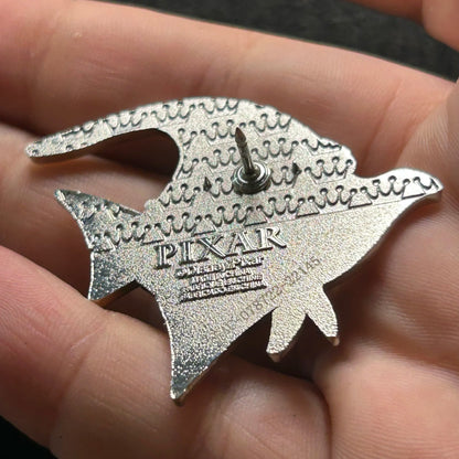 Loungefly - Gil - Full Body - Finding Nemo - Disney Pin