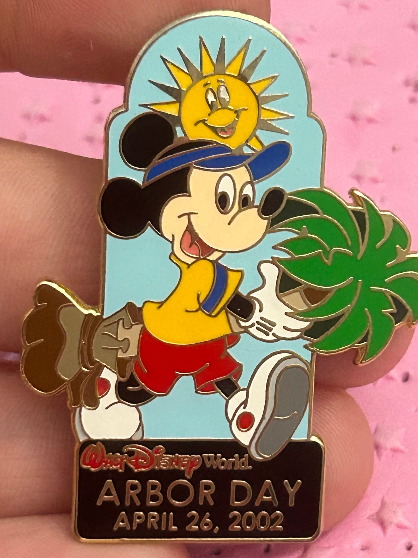 2002 - Mickey Mouse - Arbor Day - LE 3,500 - Disney Pin