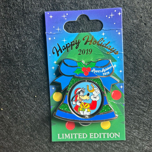 2019 - Goofy - Saratoga Springs - Holiday Bell - Ornament Series - LE 1,500 - Disney Pin