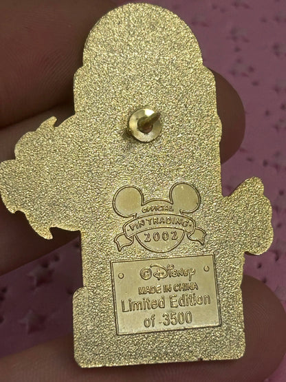 2002 - Mickey Mouse - Arbor Day - LE 3,500 - Disney Pin