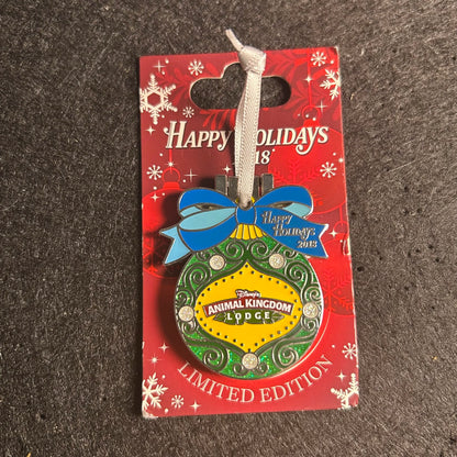 2018 - Timon and Pumbaa - With Grub - Animal Kingdom Lodge - Holiday - Ornament - LE - Disney Pin