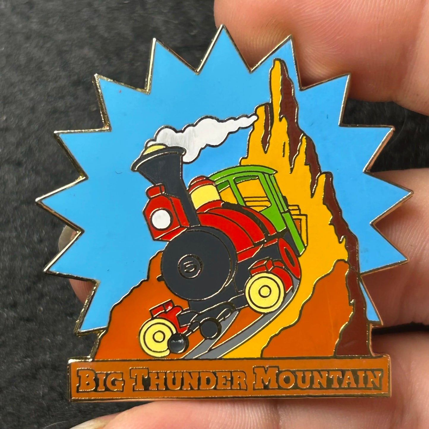 2000 - Big Thunder Mountain - Main Attractions- Magic Kingdom - WDW - Disney Pin