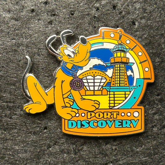 2001 - Pluto - Port Discovery - Tokyo Disney Sea - Disney Pin