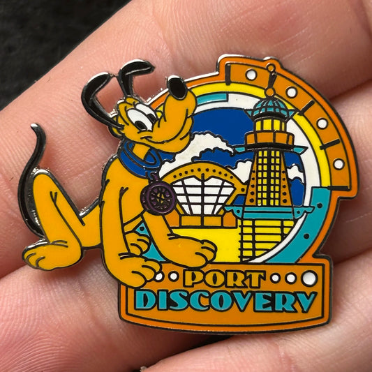 2001 - Pluto - Port Discovery - Tokyo Disney Sea - Disney Pin