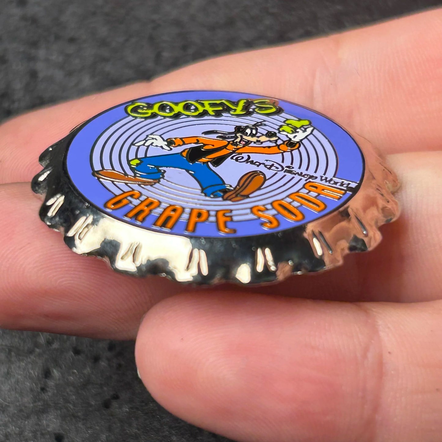2003 - Goofy - Grape Soda - Bottle Cap - WDW - Disney Pin
