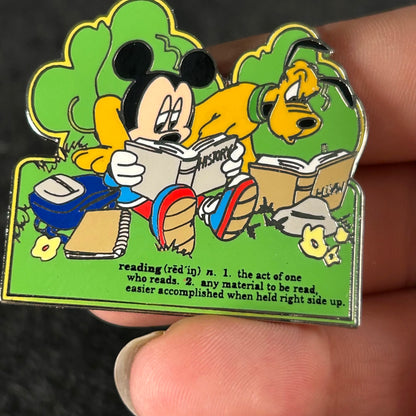 2001 - Mickey and Pluto - Reading - Back to School Series - DLR - Disney Pin