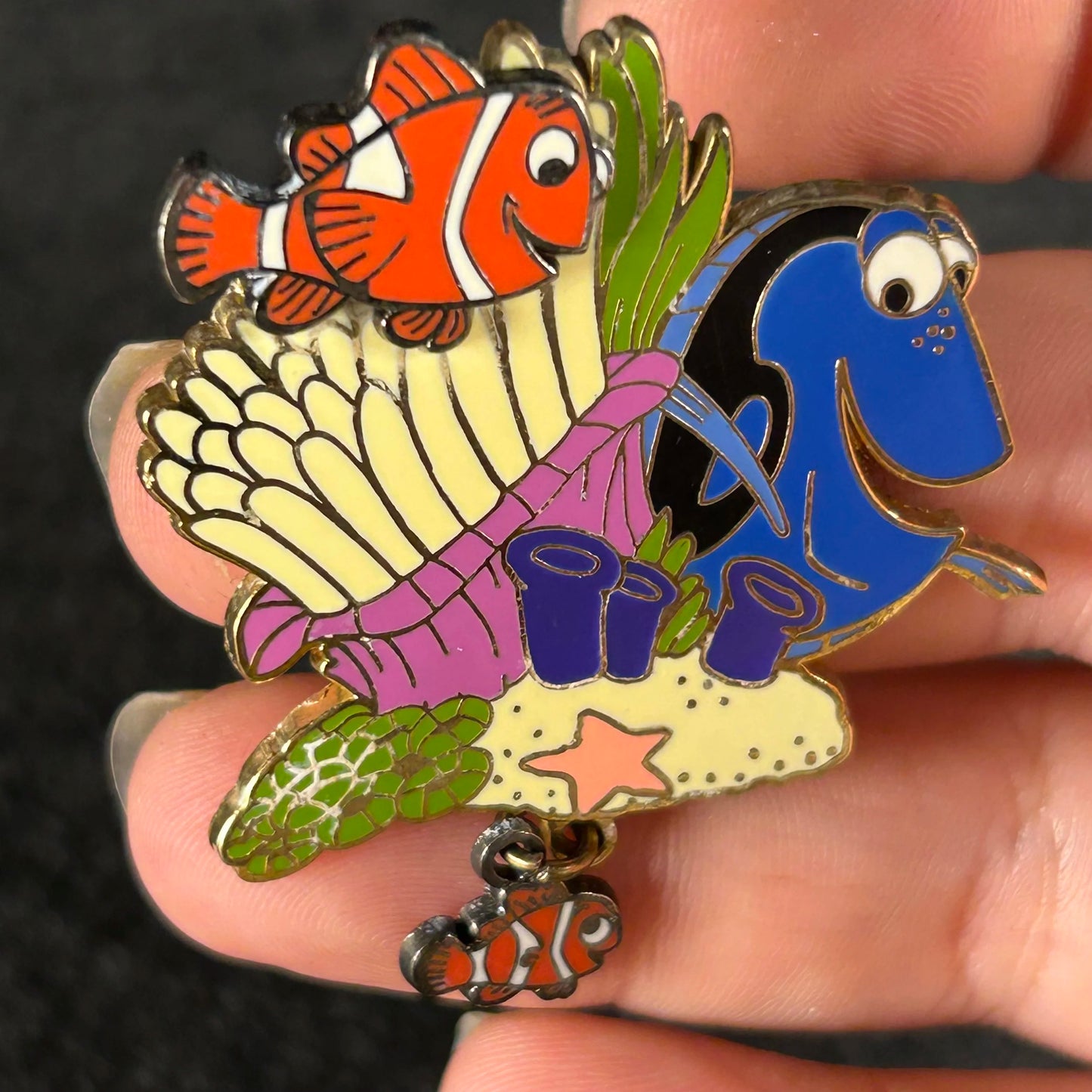 2005 - Marlin, Dory, and Nemo - On The Coral Reef - Finding Nemo - Disney Pin