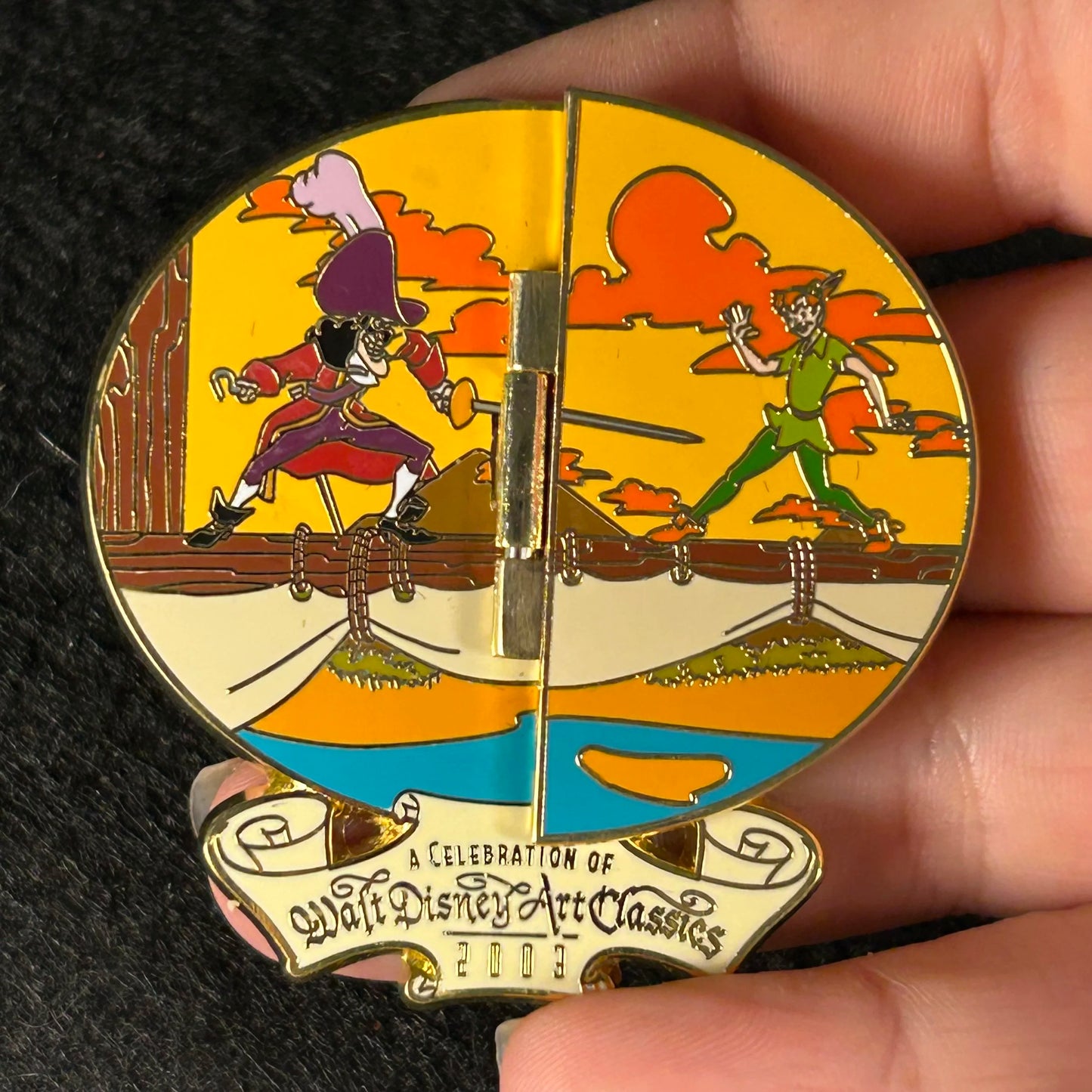 2003 - Captain Hook and Peter Pan - Hinge - Limited Edition 1,500 - High Seas - Disney Pin