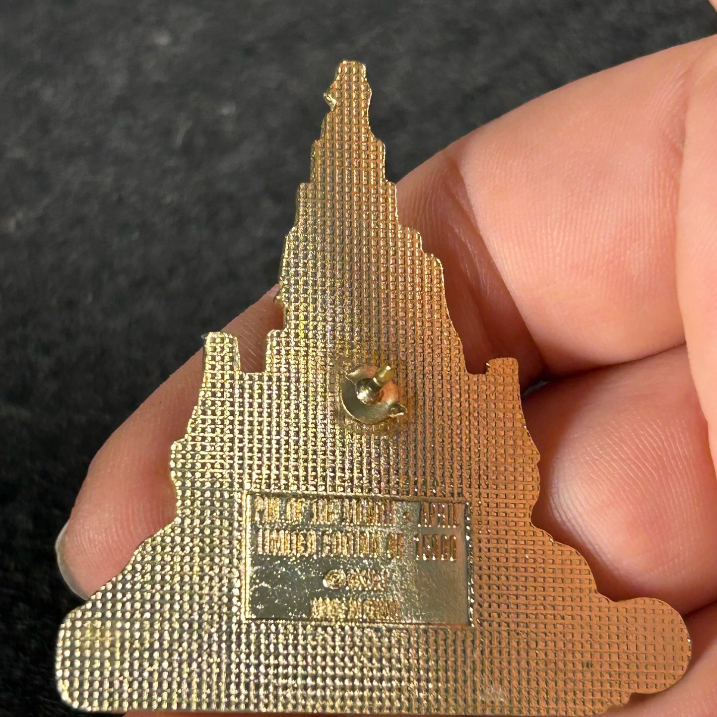 2000 - Tokyo Disneyland - Castle - Opening Day - LE 15,000 - Disney Pin