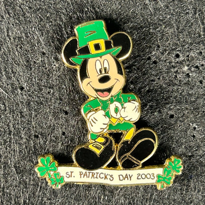2003 - Mickey Mouse - St Patrick’s Day - LE 3,500 - Swing/Sway - Disney Pin