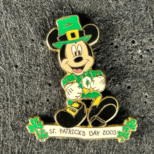 2003 - Mickey Mouse - St Patrick’s Day - LE 3,500 - Swing/Sway - Disney Pin