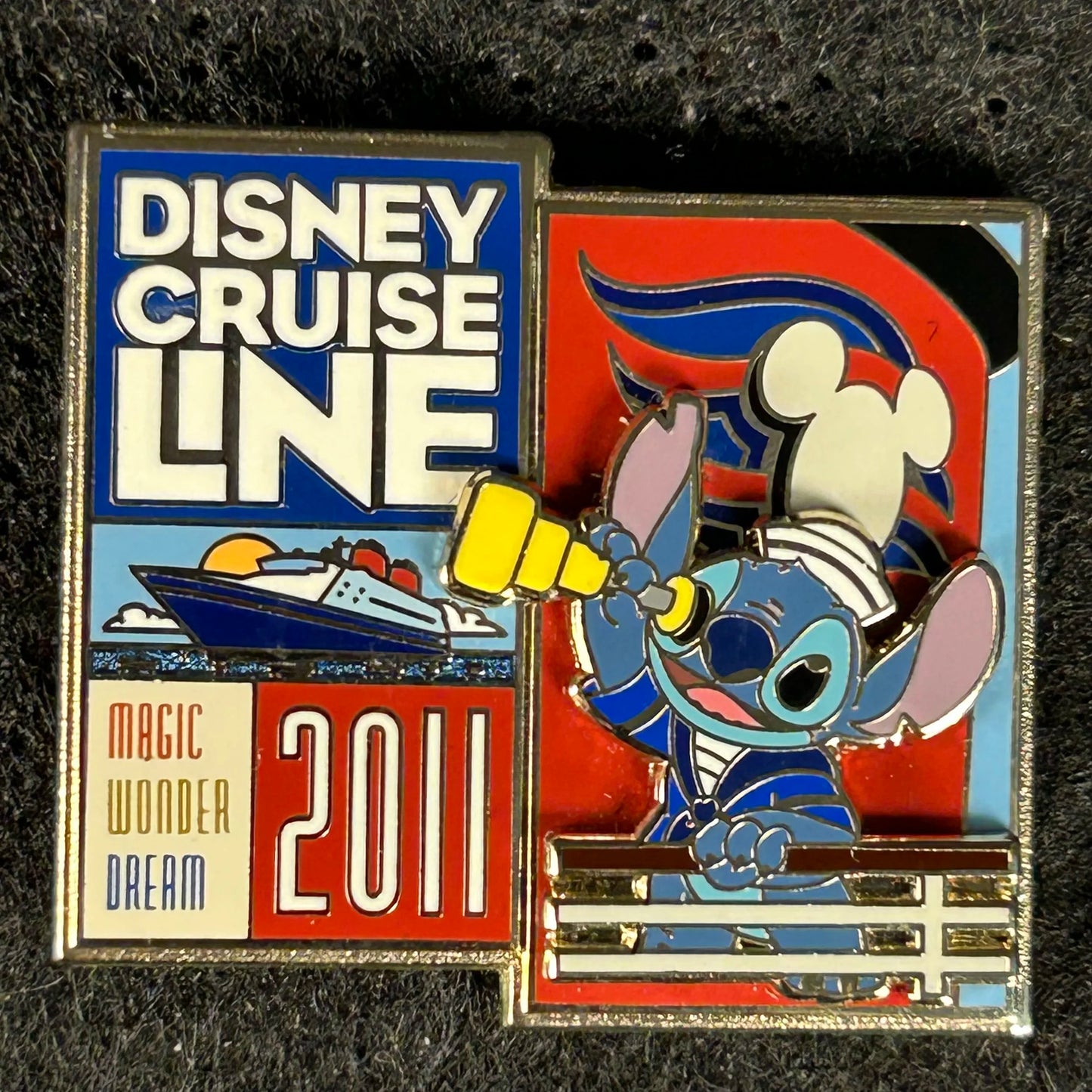2011 - Stitch - Disney Cruise Line - Magic, Wonder, Dream - Disney Pin on Pin