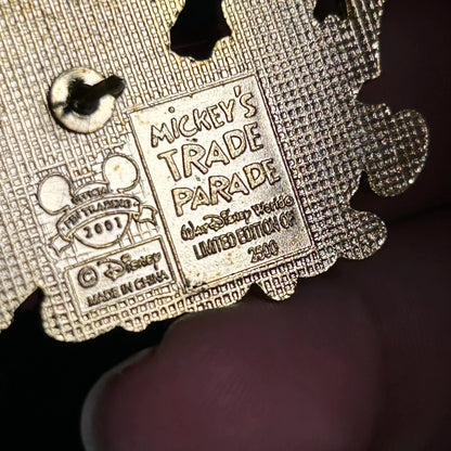 2001 - Minnie Mouse - Band Leader - Mickeys Trade Parade - LE 2,500 - Disney Pin