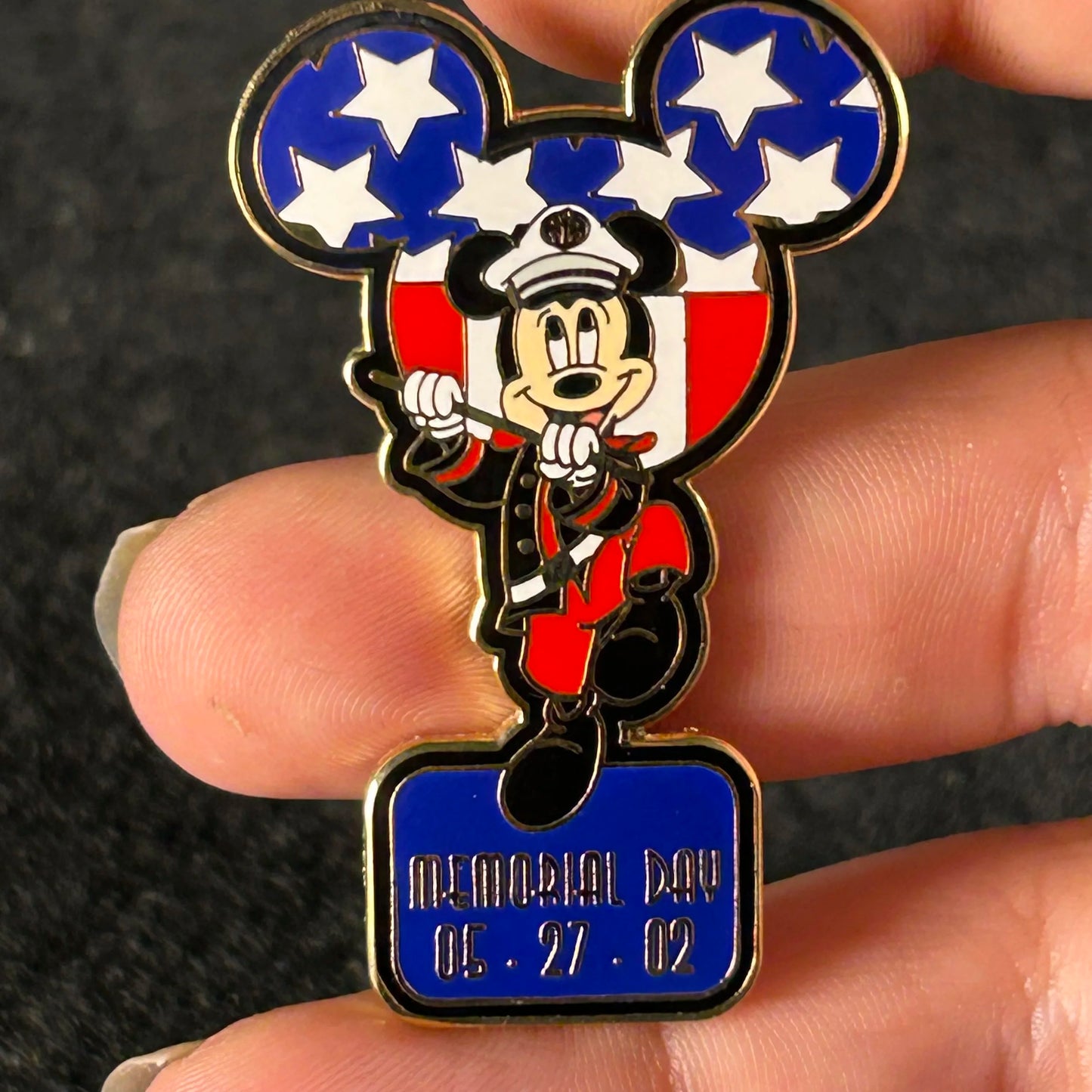 2002 - Mickey Mouse - Memorial Day -DLR - LE 3,500 - Disney Pin