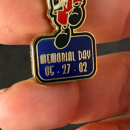 2002 - Mickey Mouse - Memorial Day -DLR - LE 3,500 - Disney Pin