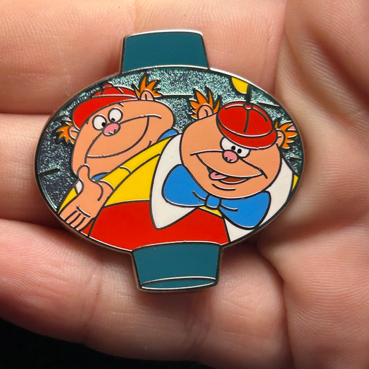 2024 - Tweedledee and Tweedledum - Alice In Wonderland - Lantern - Mystery Pin