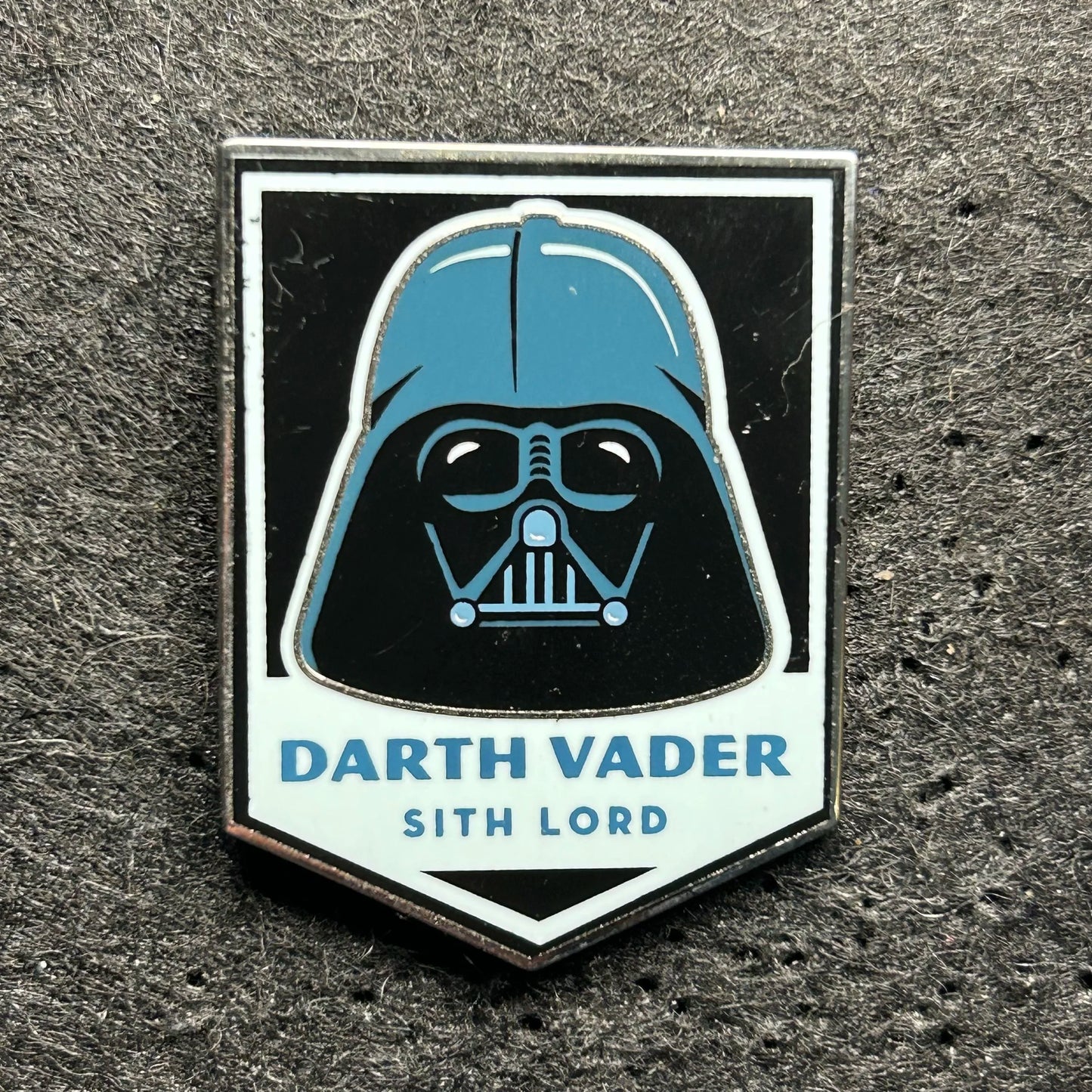 2018 - Darth Vader - Sith Lord - Banner - Star Wars - Disney Pin